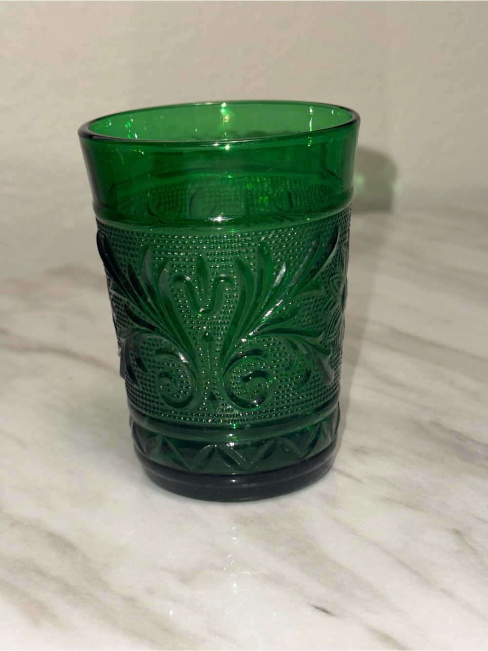 Anchor Hocking Sandwhich pattern forest green glass tumbler vintage